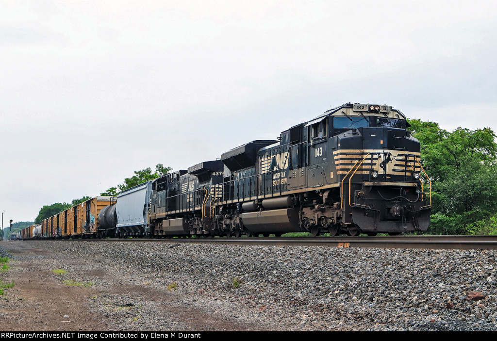 NS 1143 on K-76